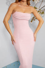 Verziertes Bandeau-Maxikleid mit Wasserfallausschnitt in Blush