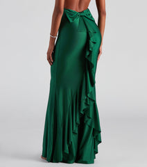 Meadow Formal Open Back Ruffled Dress creates the perfect summer wedding guest dress or cocktail party dresss with stylish details in the latest trends for 2023!