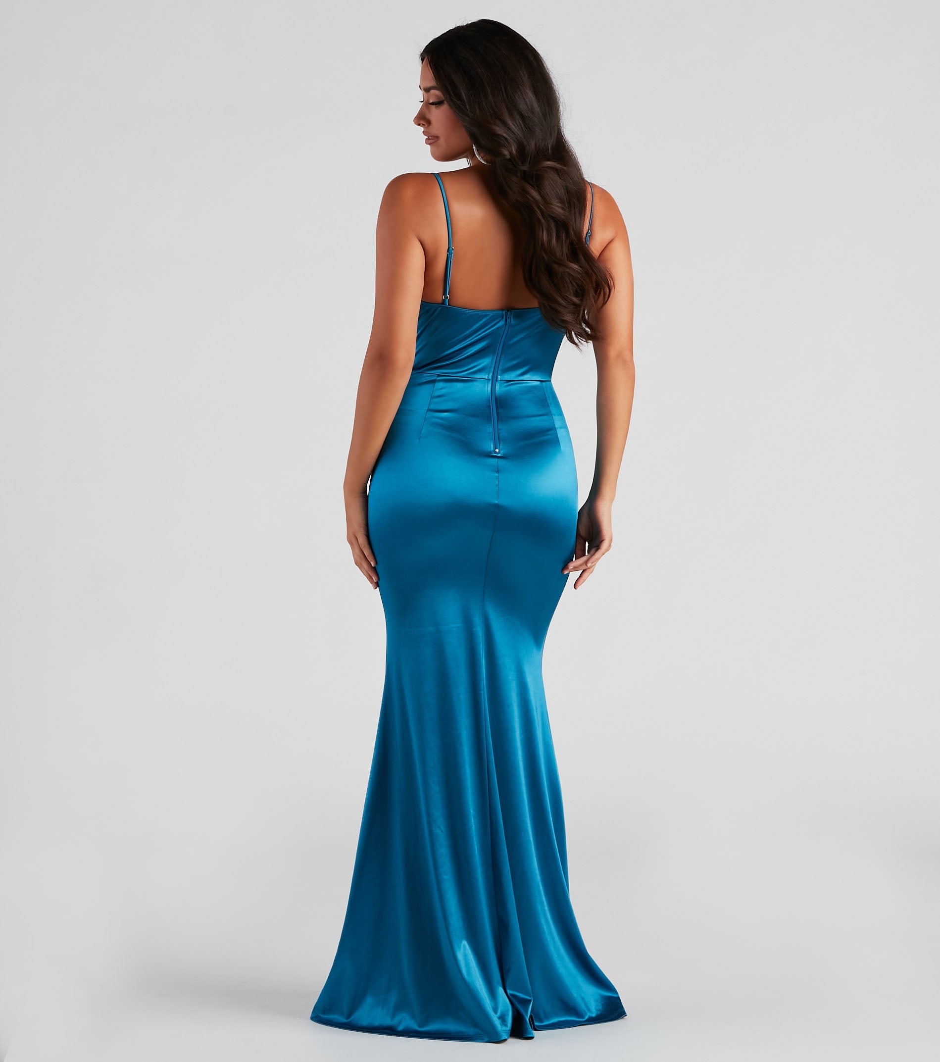 Nahla Formal Satin Mermaid Dress is the perfect prom dress pick with on-trend details to make the 2024 dance your most memorable event yet!