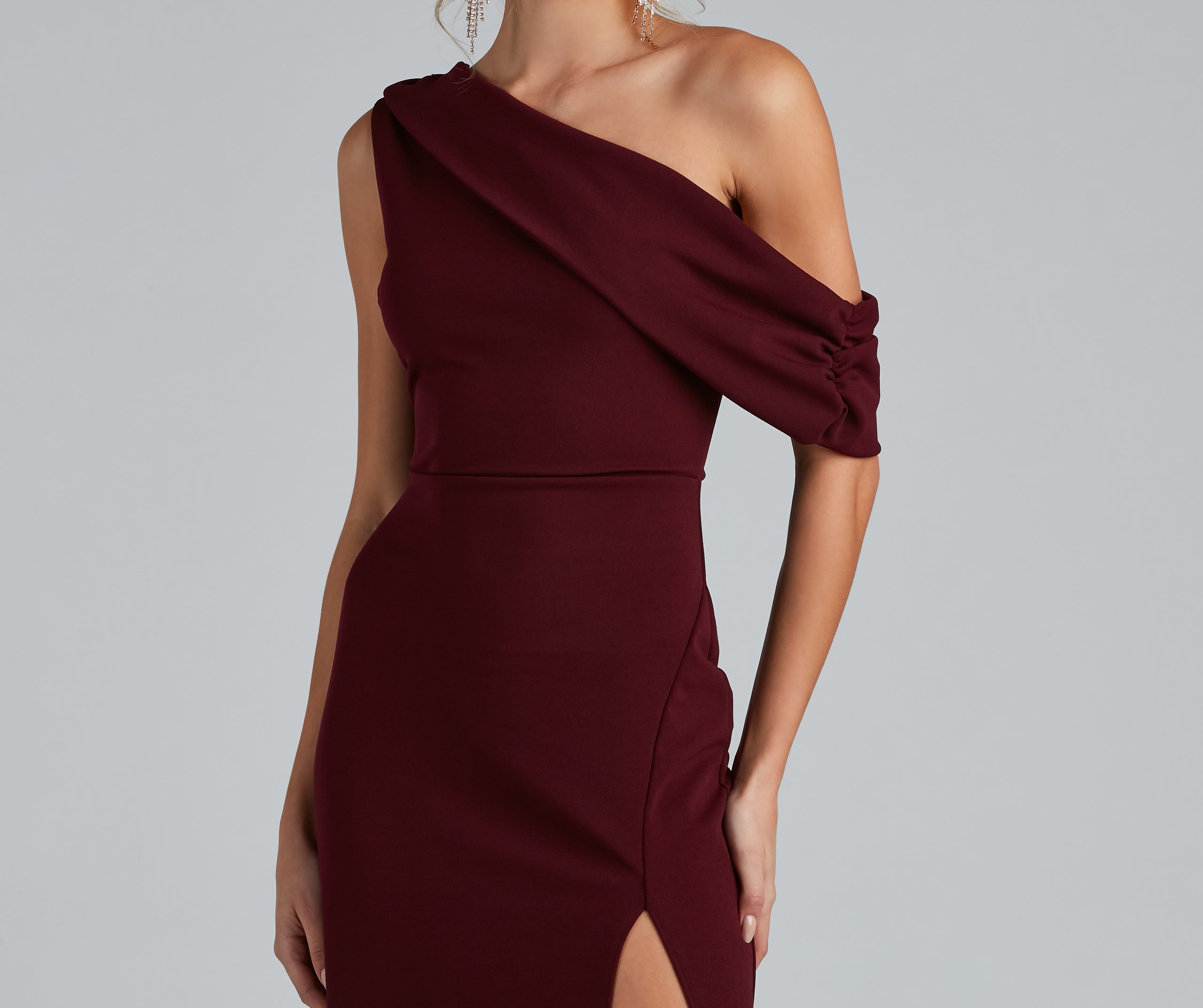 Octavia Formal A-Line Crepe Dress creates the perfect summer wedding guest dress or cocktail party dresss with stylish details in the latest trends for 2023!