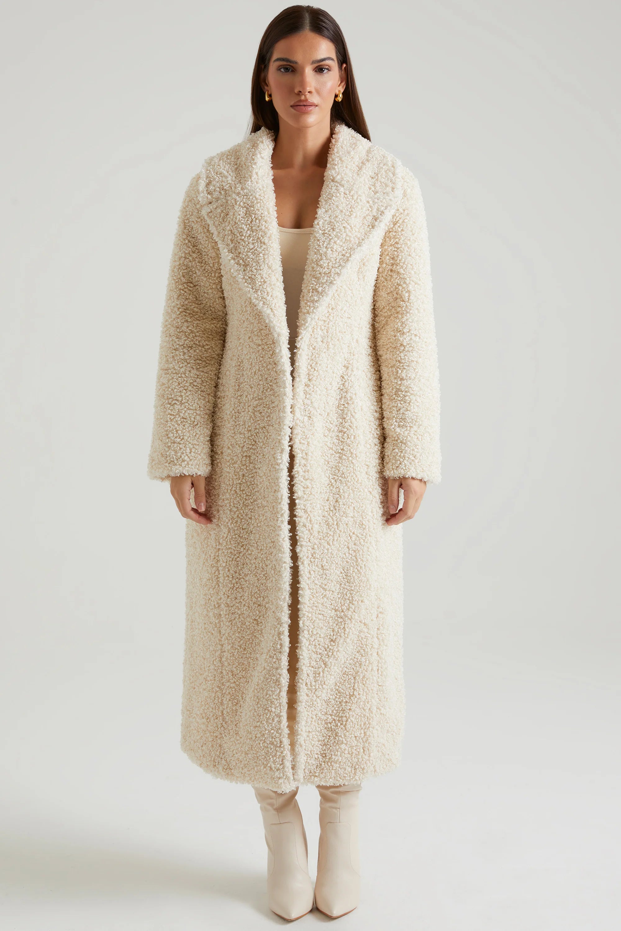 Cappotto lungo in shearling color crema