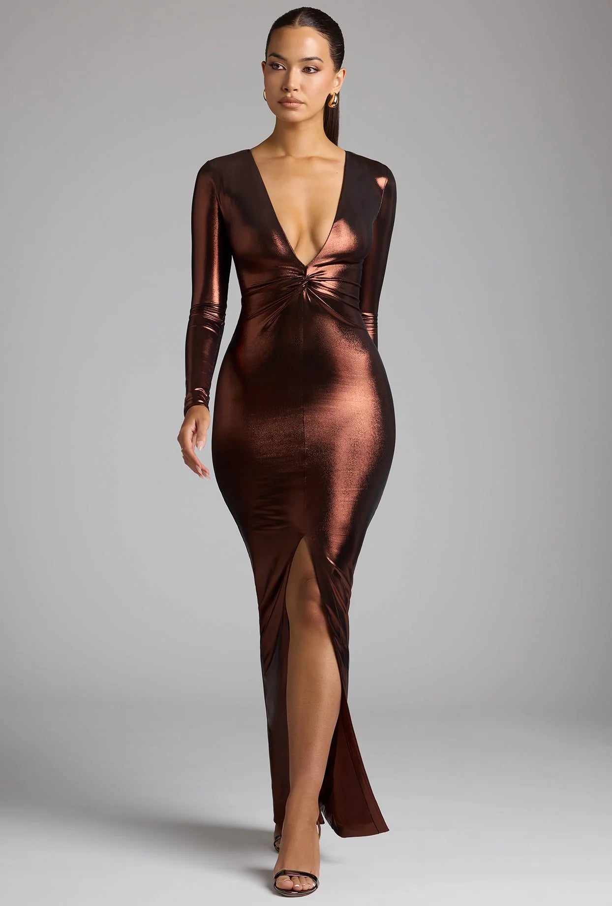 Langärmliges Abendkleid aus Metallic-Jersey in Kupferbronze