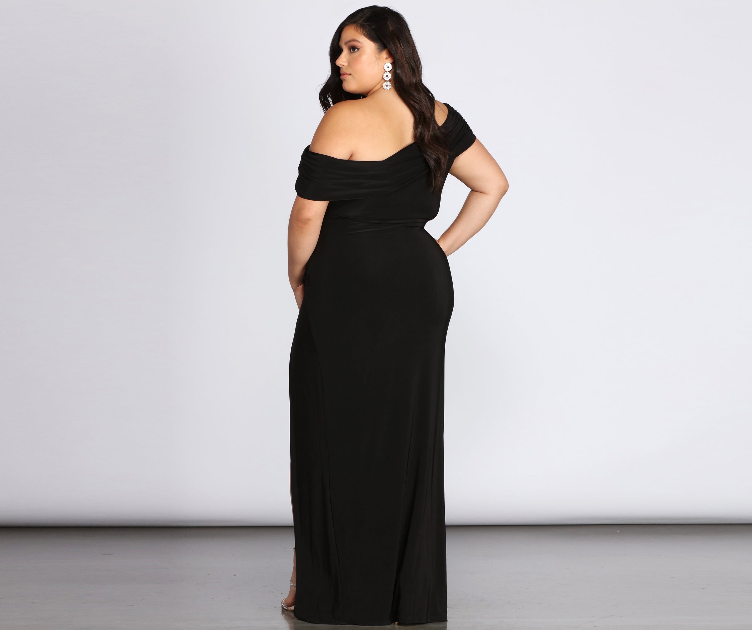 Plus Kaleigh Off Shoulder Dress is a stunning choice for a bridesmaid dress or maid of honor dress, and to feel beautiful at Homecoming 2023, fall or winter weddings, formals, & military balls!