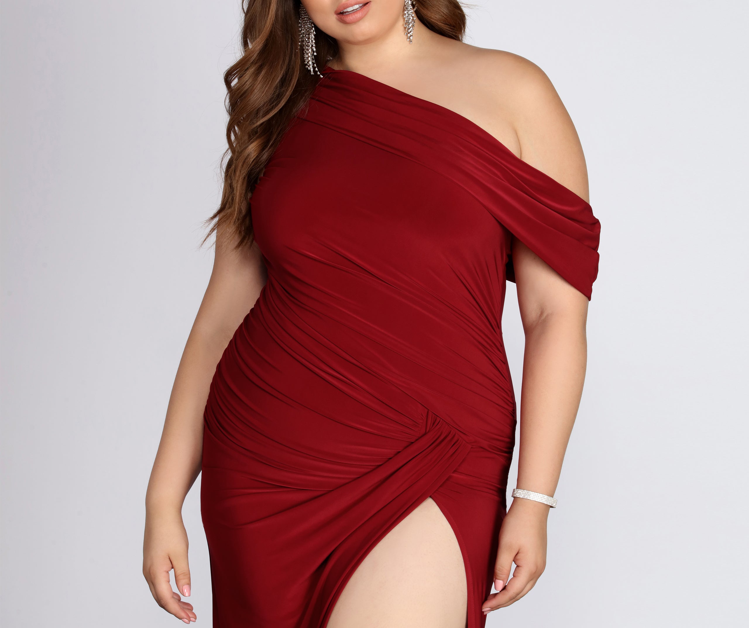 Plus Kaleigh Off Shoulder Dress is a stunning choice for a bridesmaid dress or maid of honor dress, and to feel beautiful at Homecoming 2023, fall or winter weddings, formals, & military balls!