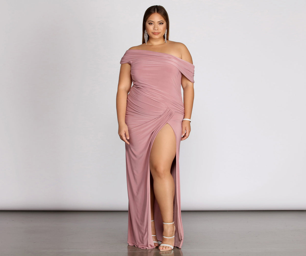 Plus Kaleigh Off Shoulder Dress is a stunning choice for a bridesmaid dress or maid of honor dress, and to feel beautiful at Homecoming 2023, fall or winter weddings, formals, & military balls!