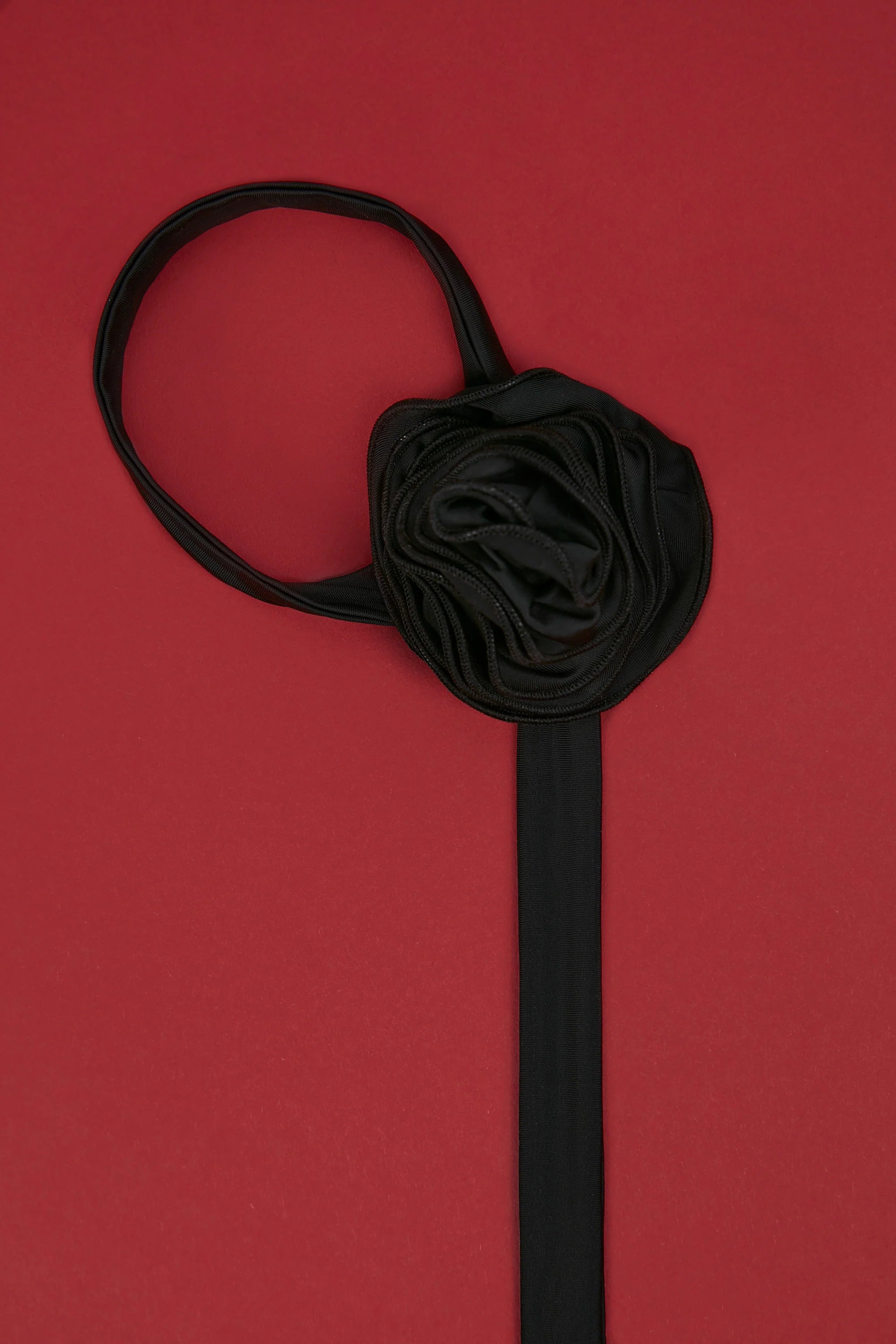 Slinky Jersey Wide Strap Flower Choker in Black