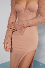 Verziertes Maxikleid mit seitlichem Schlitz in Beige