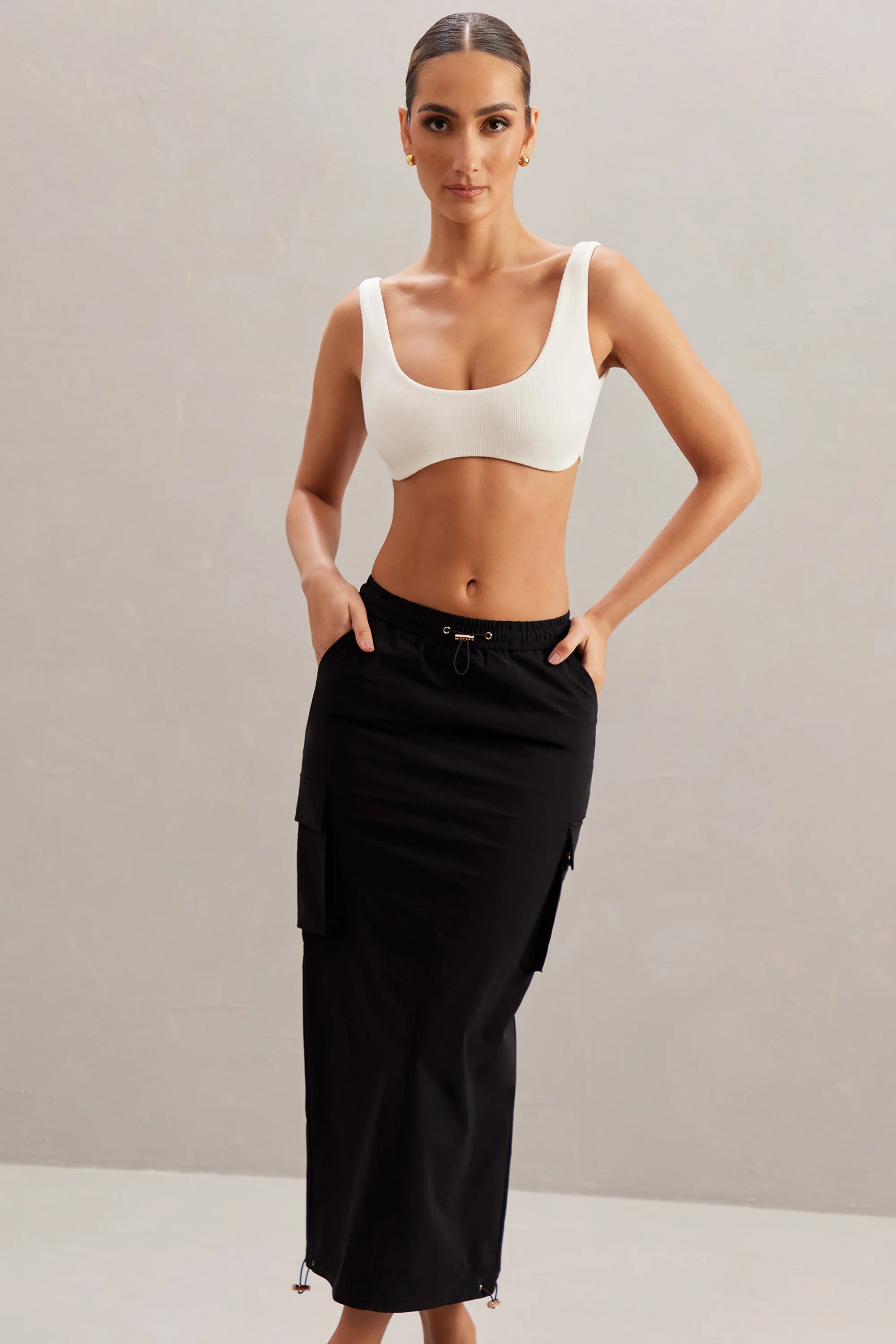 Bralette mit tiefem Ausschnitt in Elfenbein