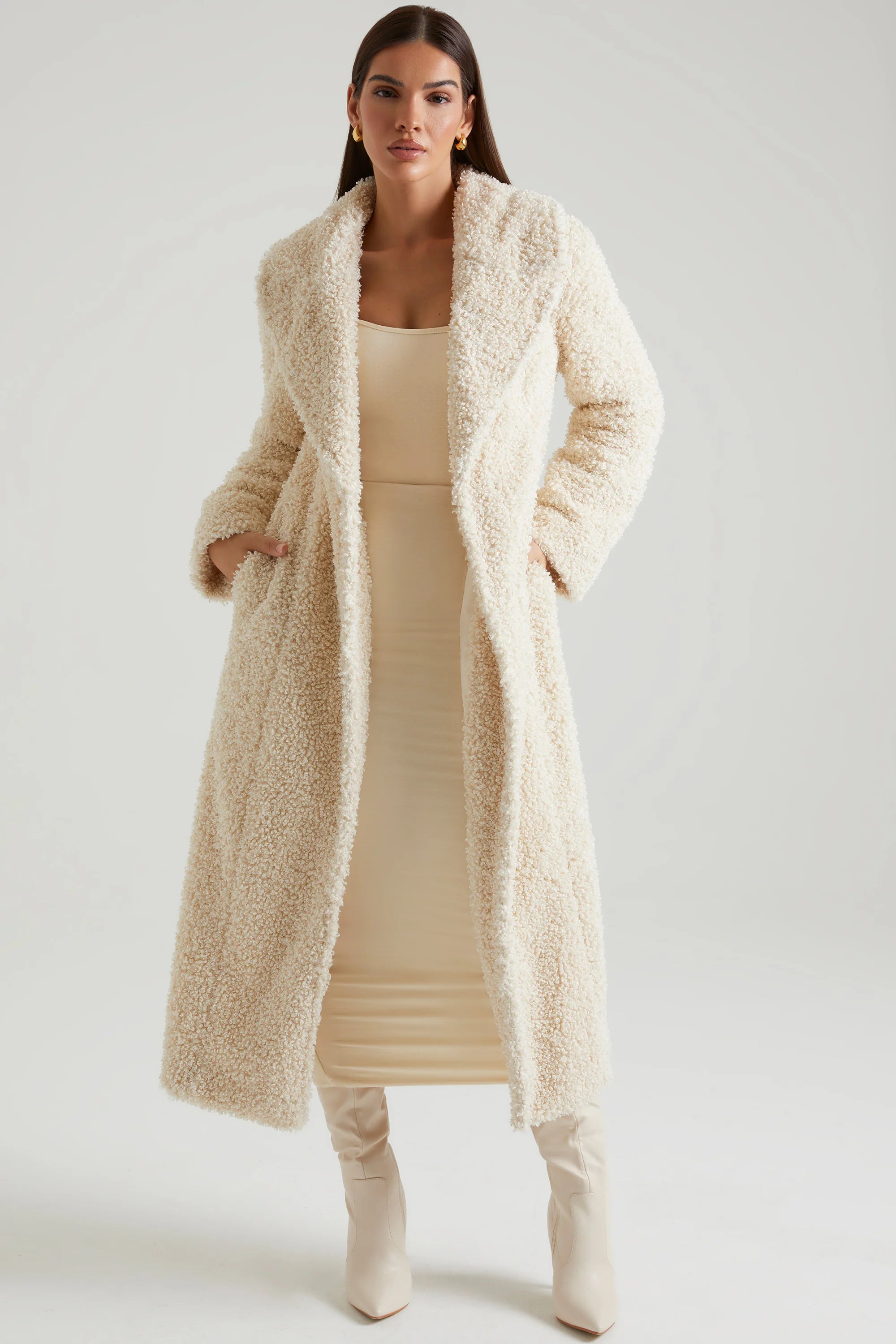 Cappotto lungo in shearling color crema