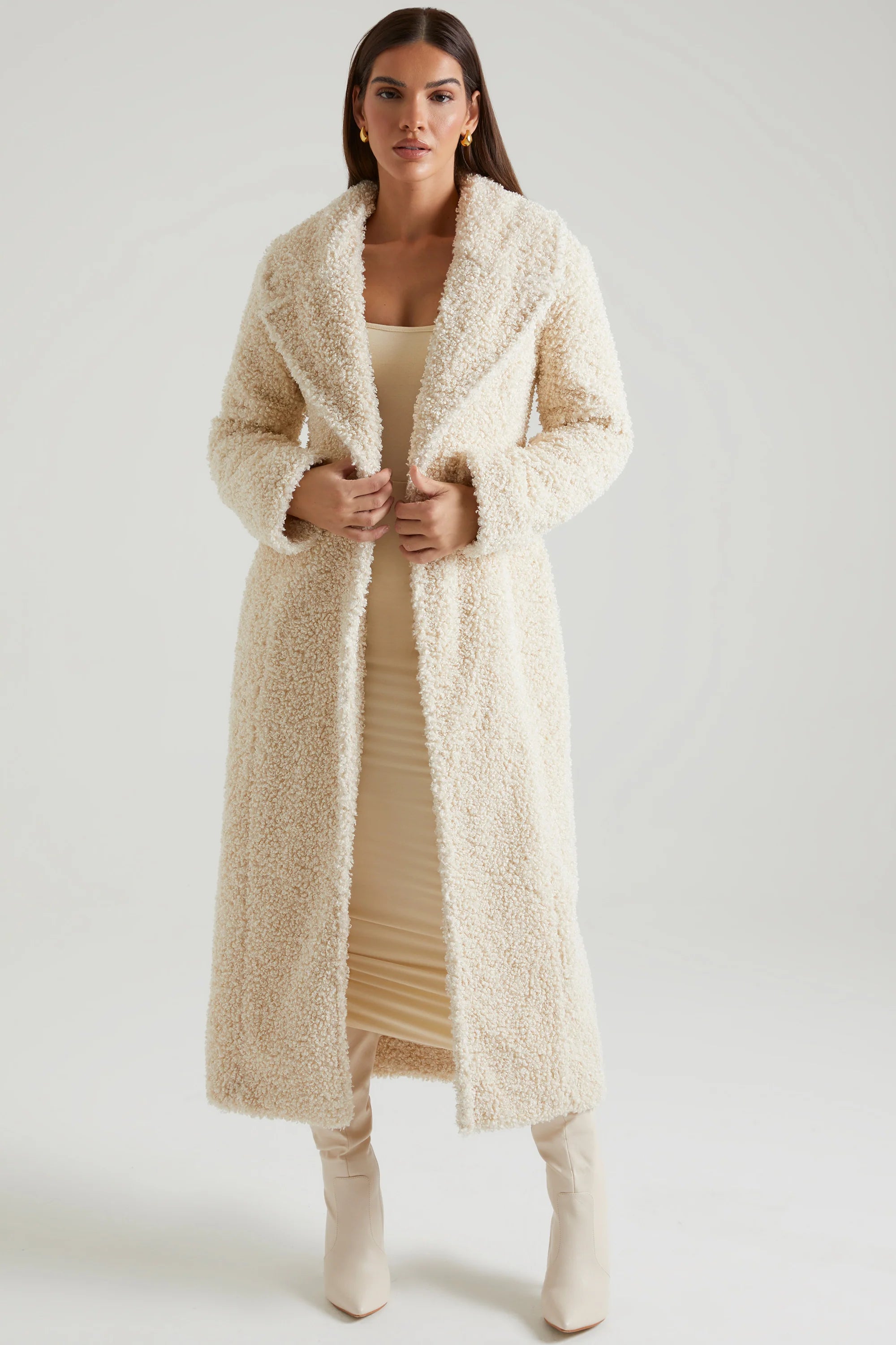 Cappotto lungo in shearling color crema