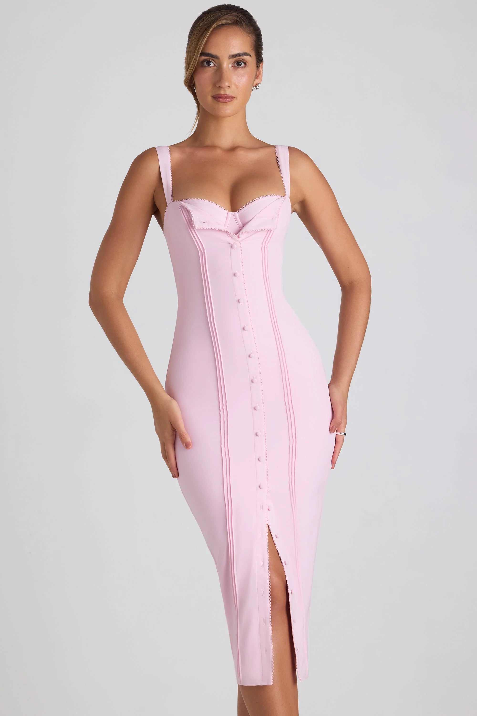 Midaxi-Kleid mit Knopfdetail in zartem Rosa