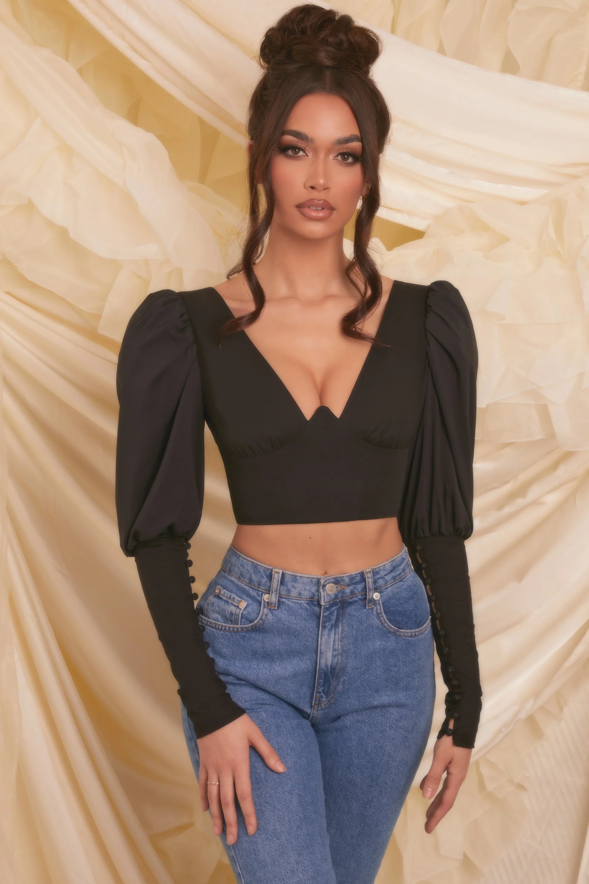 Plunge Neck Puff Sleeve Crop Top in Black