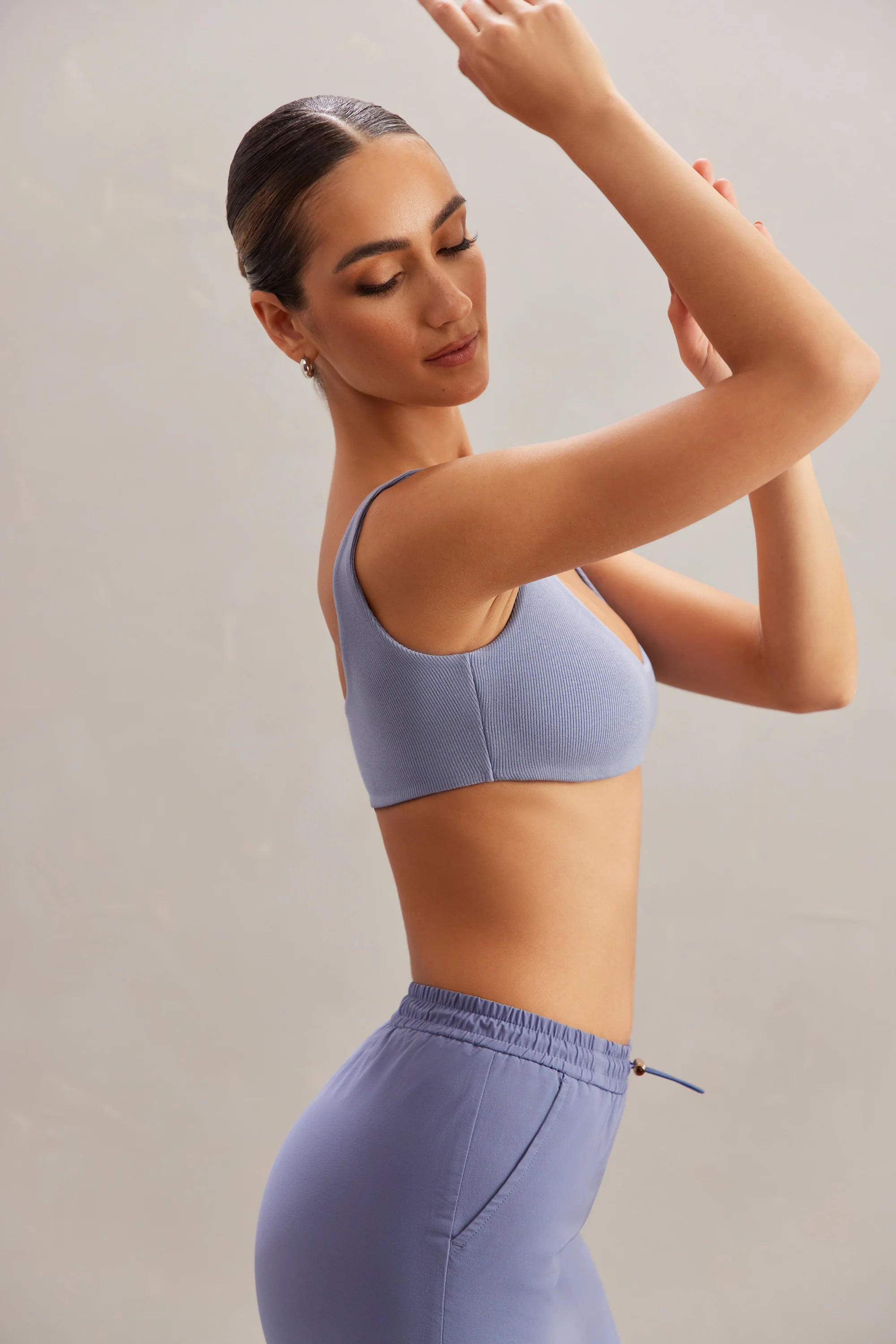 Bralette con scollo profondo in blu