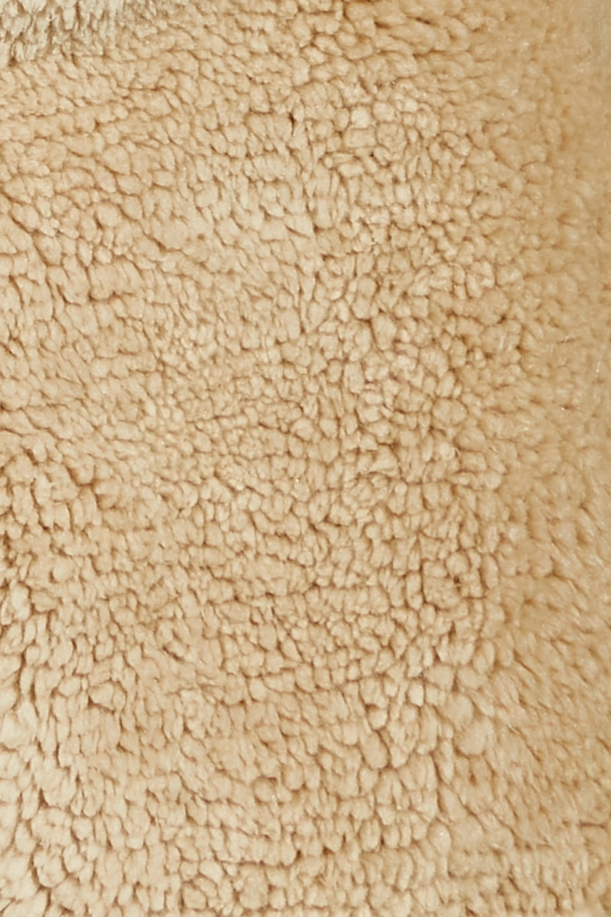 Kunstpelzmantel mit Gürtel in Creme