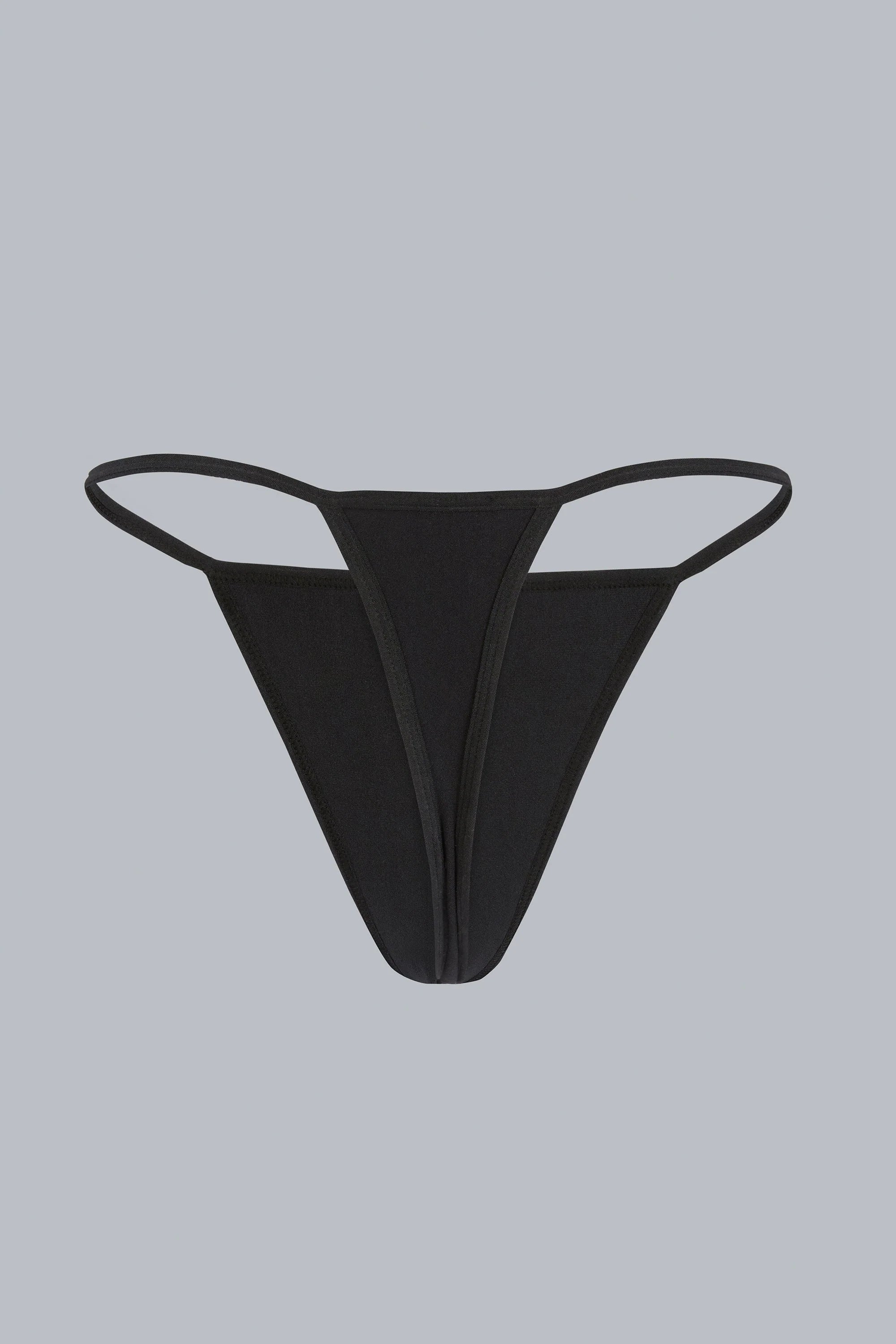 Mid-Rise Seamless Thong in Black