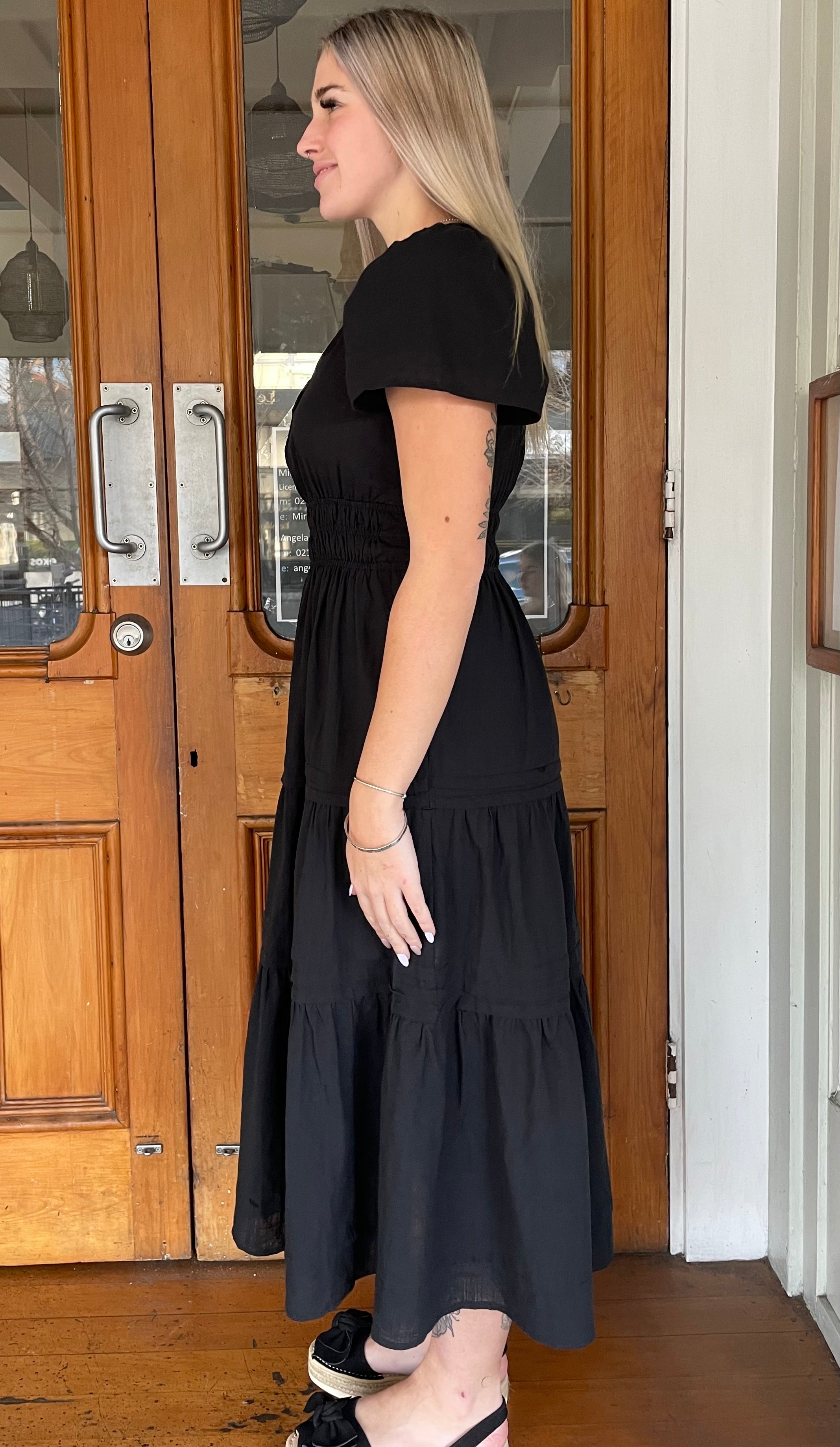 Tilly Tiered Midi Dress Black