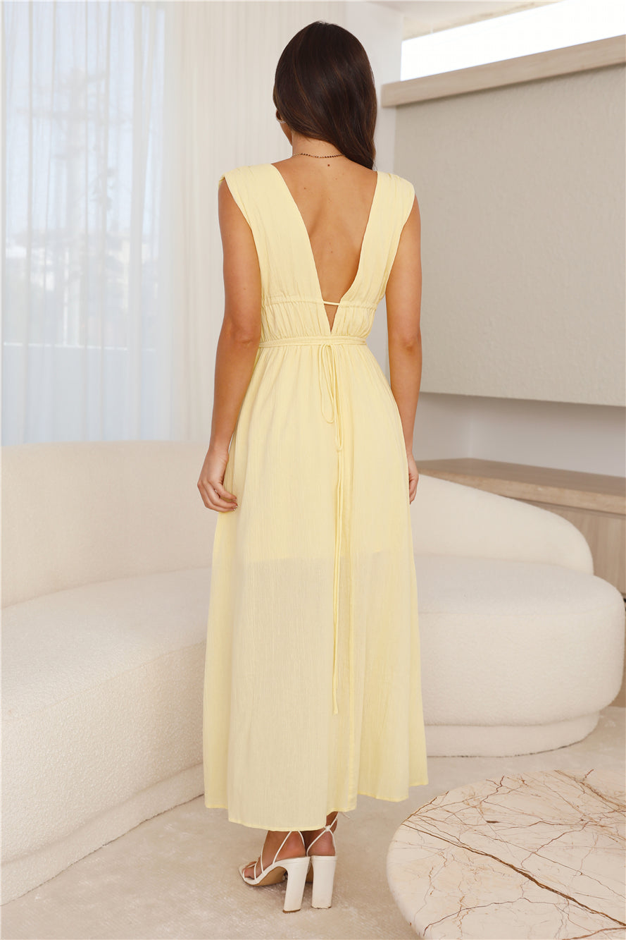 Sandy Beach Midi Dress Yellow