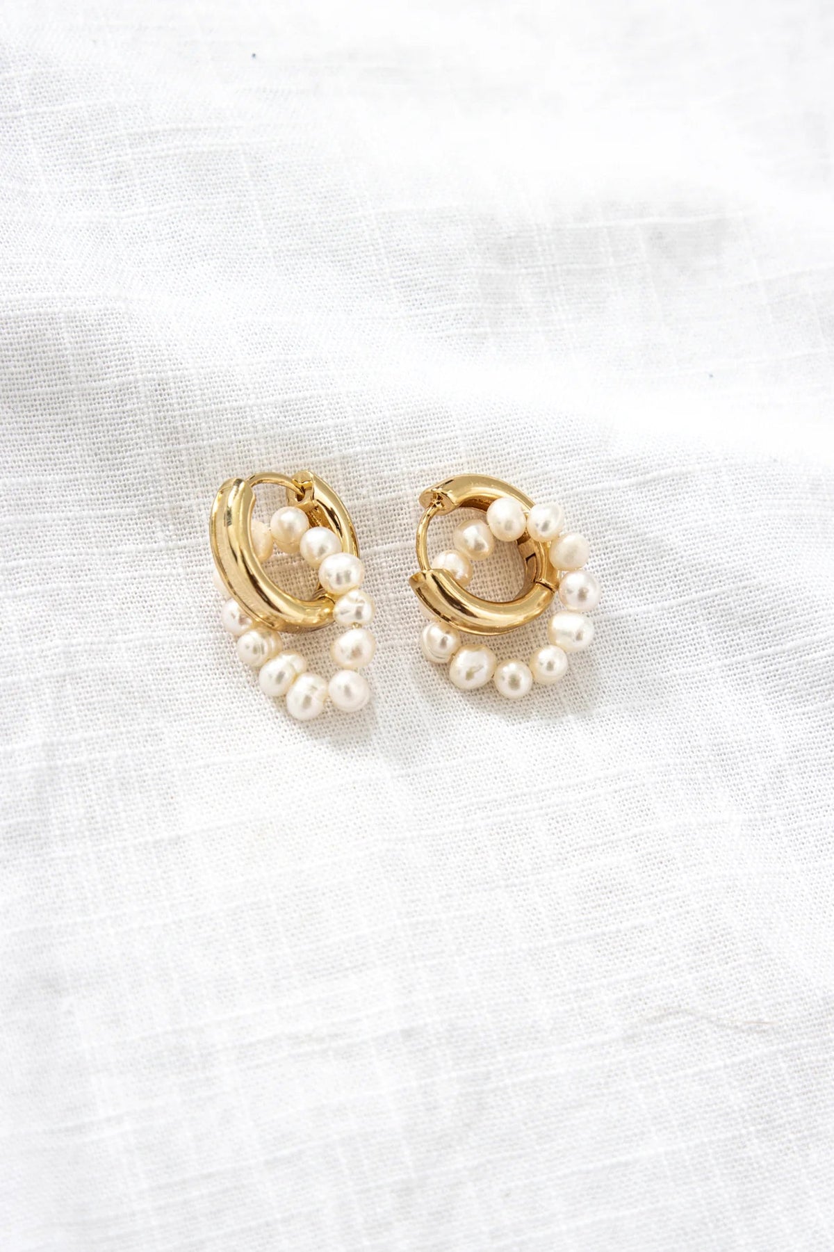 Forever Linked Earrings Gold